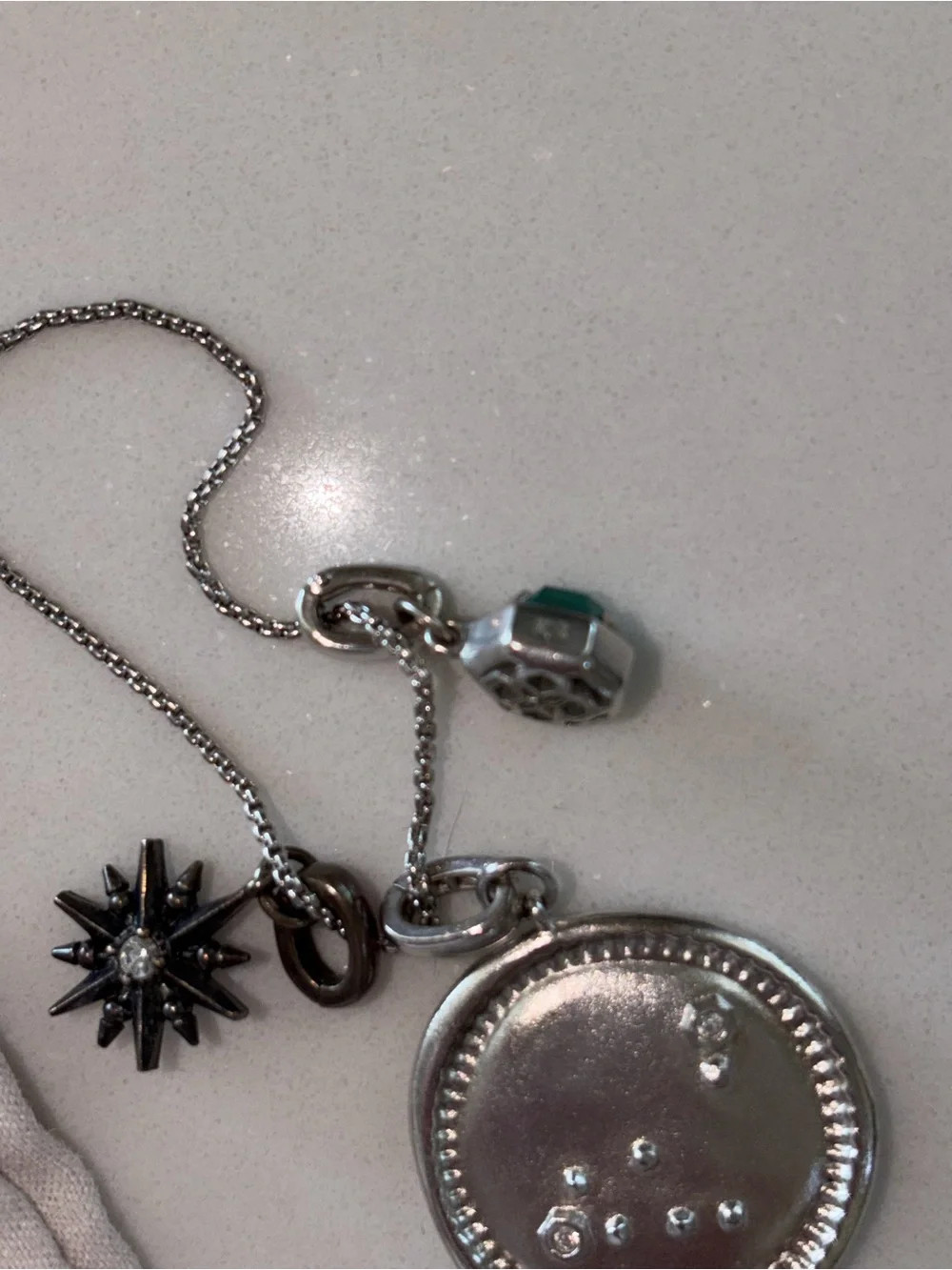 Kendra Scott Capricorn December charm Necklace pendant silver